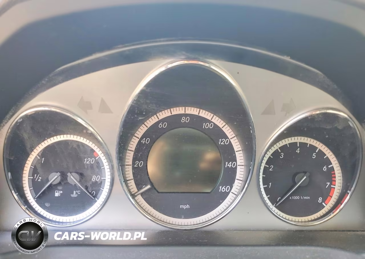 2010 Mercedes-Benz 300 VIN:WDDGF8BB4AF478498 - 9