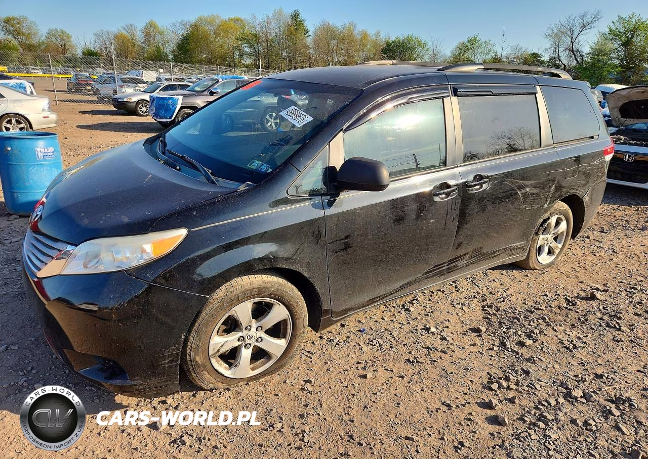 2011 Toyota Sienna Le