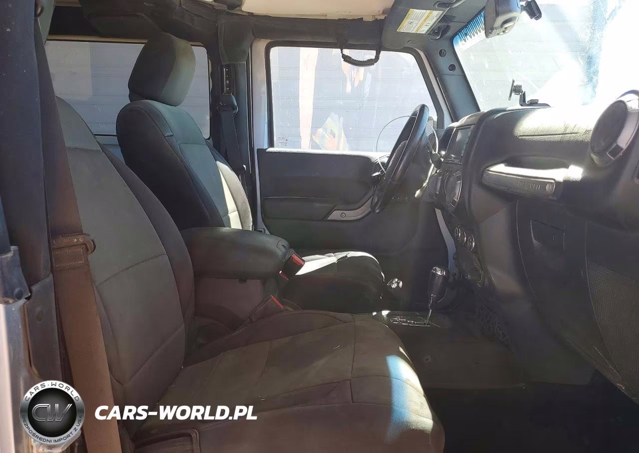 2015 Jeep Wrangler Sport VIN:1C4AJWAG4FL581543 - 10