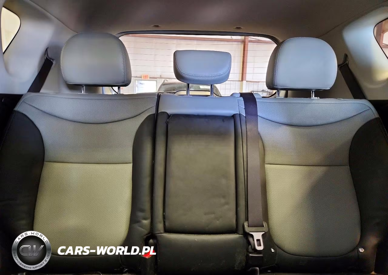 2017 Kia Soul + VIN:KNDJP3A5XH7430035 - 10