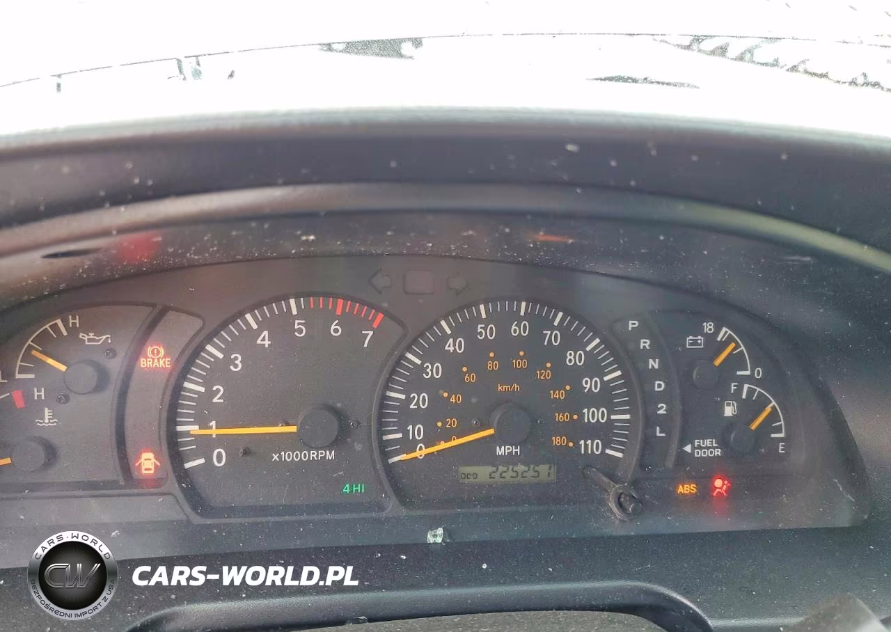 2004 Toyota Tundra Access Cab Sr5 VIN:5TBBT441X4S443892 - 9