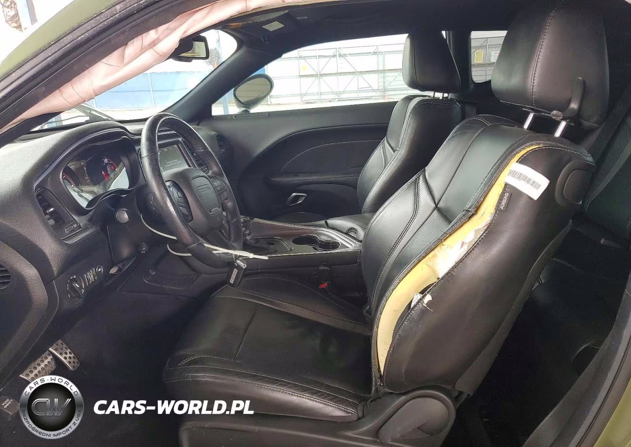 2018 Dodge Challenger Sxt VIN:2C3CDZAG2JH334002 - 7