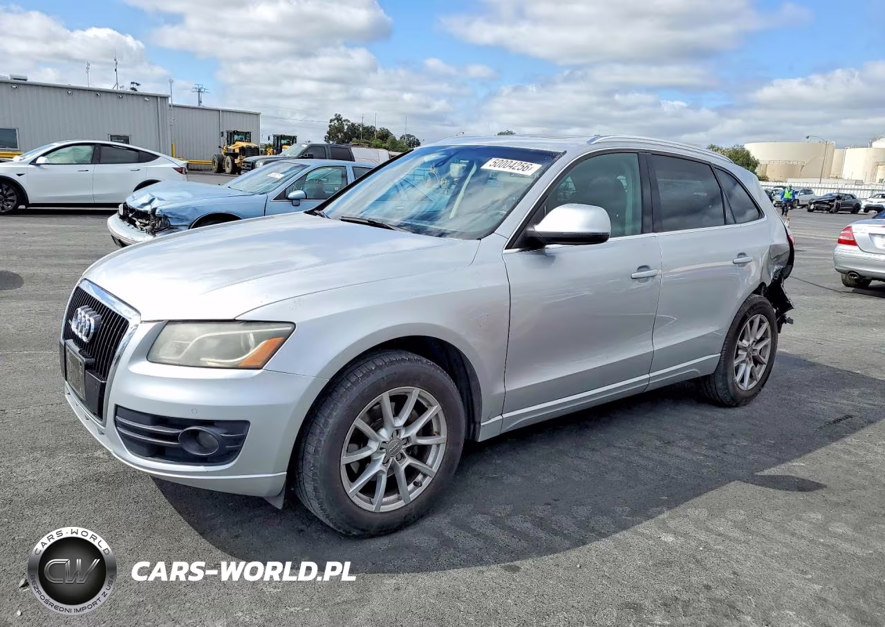2010 Audi Q5 Premium Plus