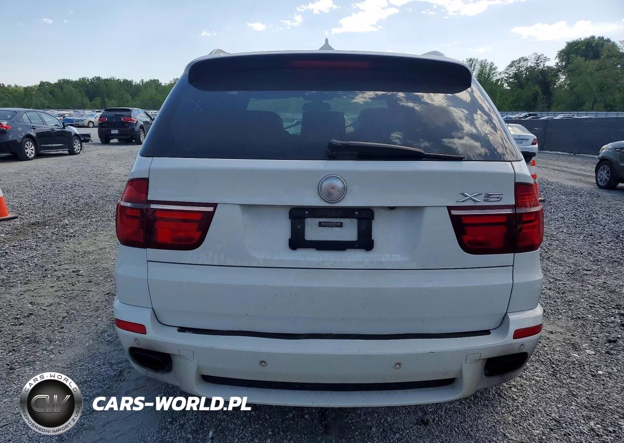 2013 BMW X5 xDrive50I VIN:5UXZV8C52DL426919 - 6