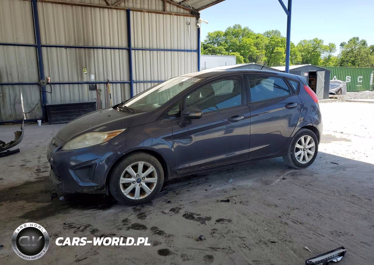 2013 Ford Fiesta Se – zdjęcie 1 z 12