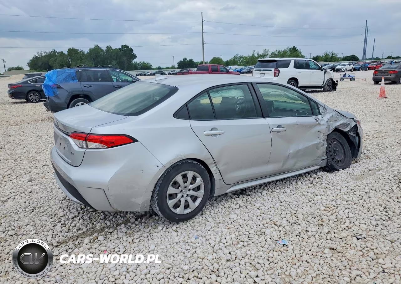 2021 Toyota Corolla Le VIN:JTDEPMAE0MJ117645 - 3