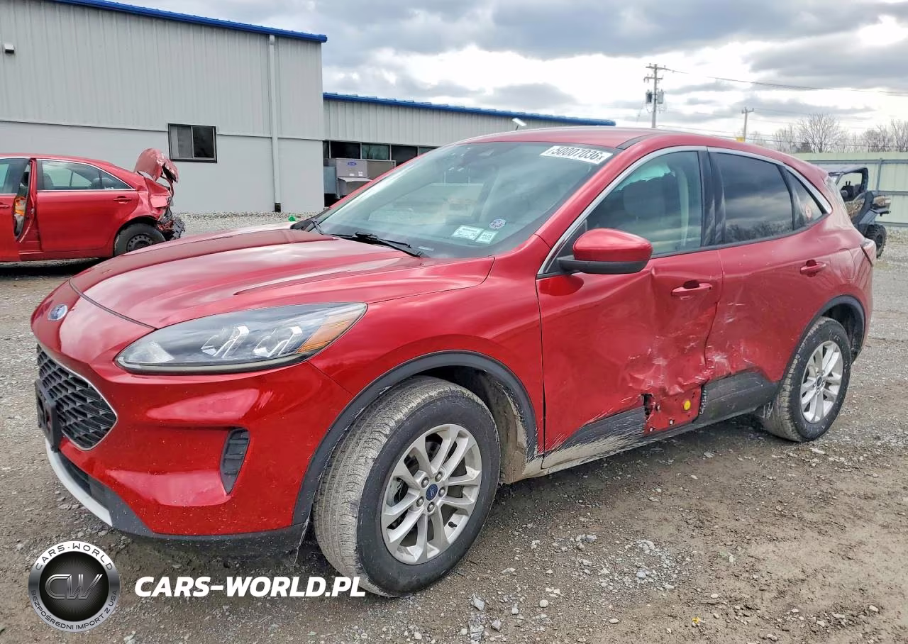 2020 Ford Escape Se