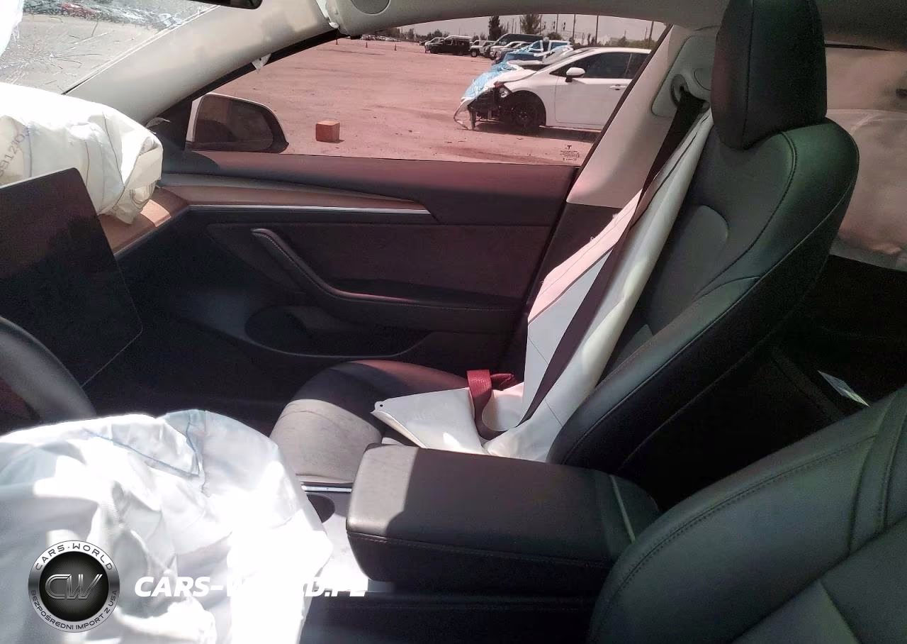 2023 Tesla Model 3 VIN:5YJ3E1EA7PF556114 - 7