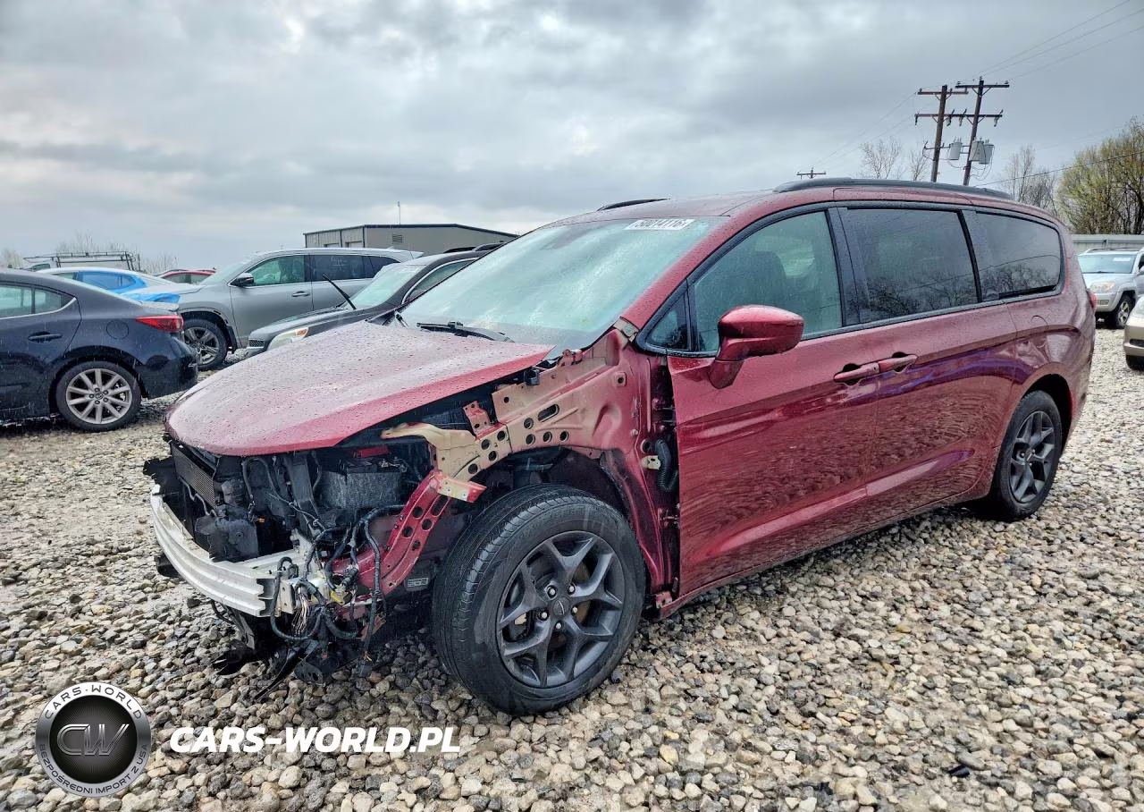2019 Chrysler Pacifica Touring L Plus