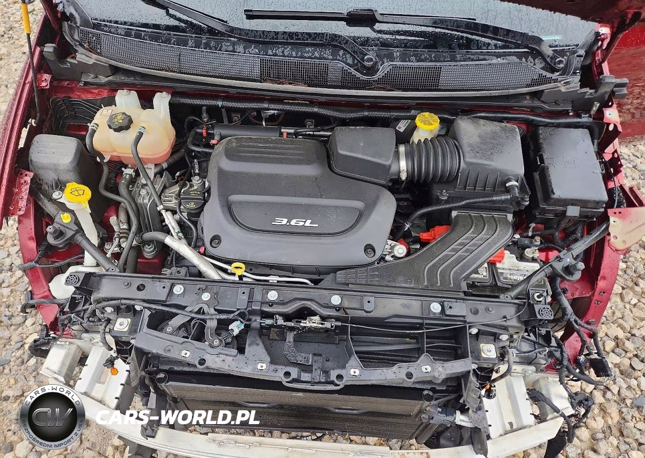 2019 Chrysler Pacifica Touring L Plus VIN:2C4RC1EG6KR548474 - 12