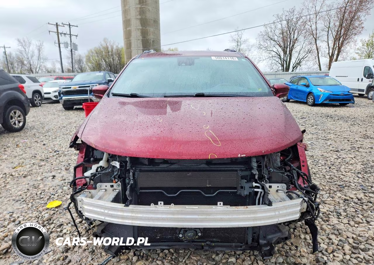 2019 Chrysler Pacifica Touring L Plus VIN:2C4RC1EG6KR548474 - 5