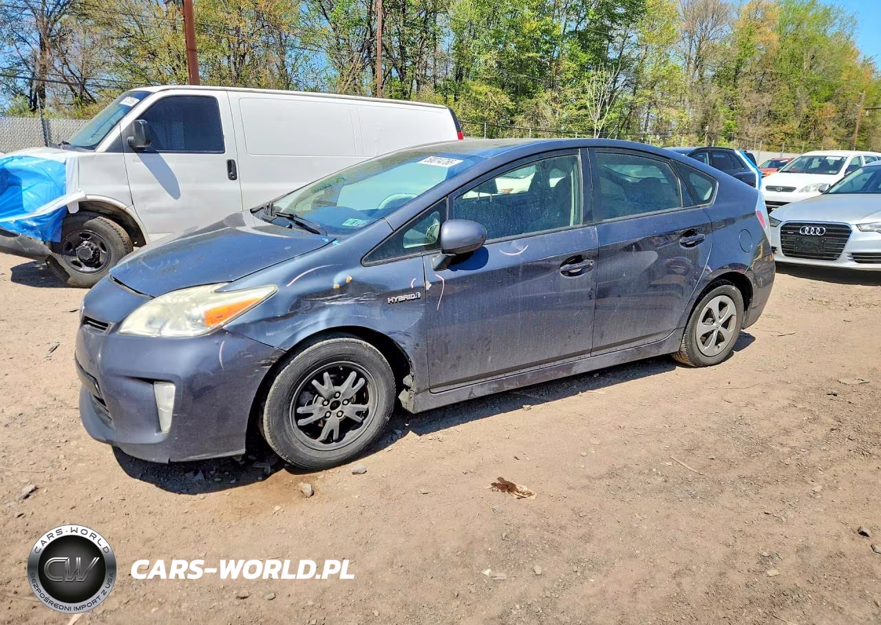2015 Toyota Prius Two