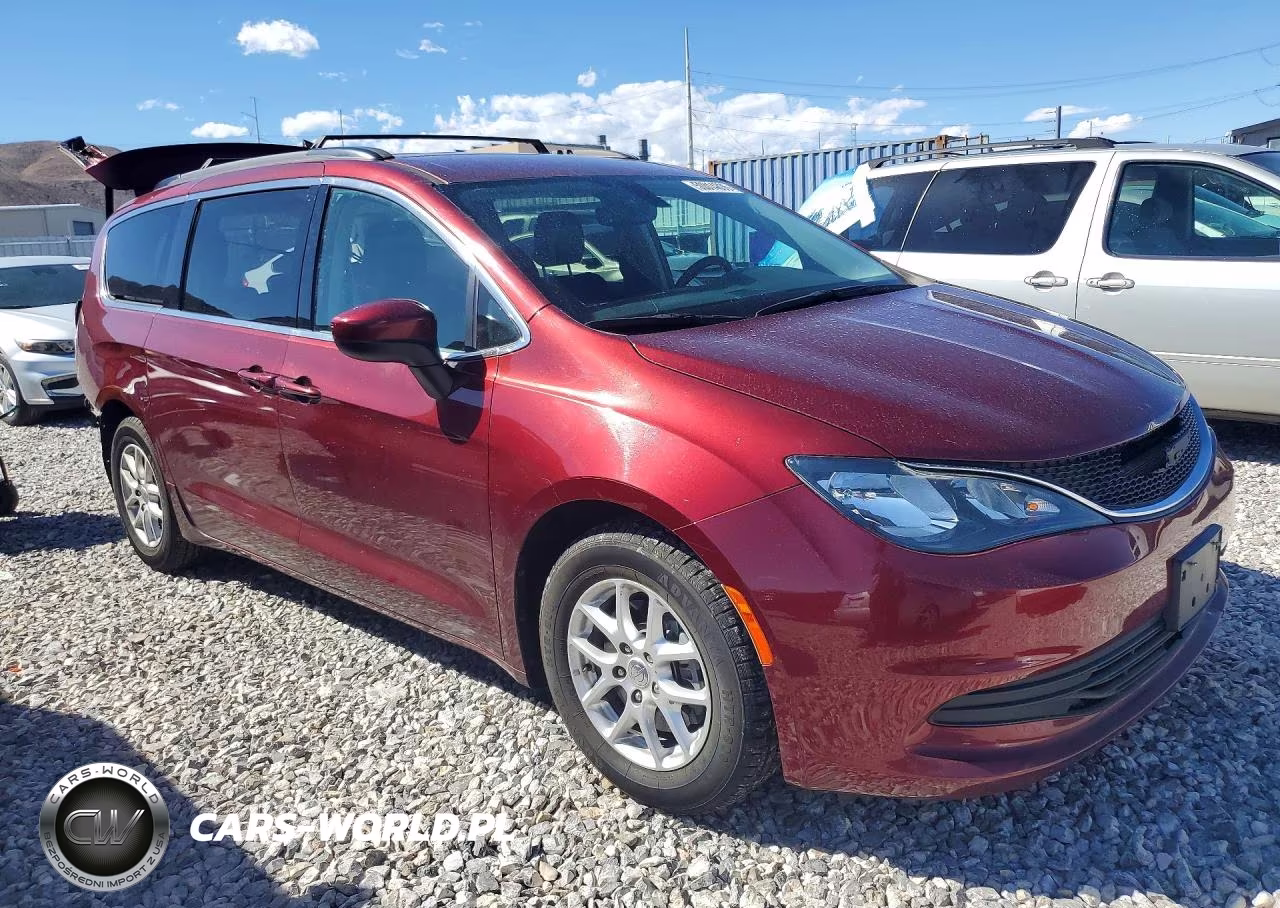 2020 Chrysler Voyager Lxi VIN:2C4RC1DG5LR195809 - 4