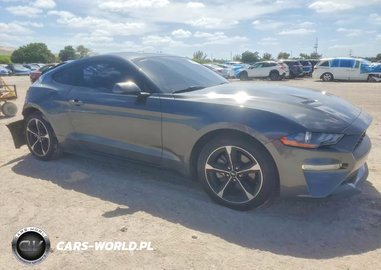 2018 Ford Mustang VIN:1FA6P8TH0J5171024 - 4