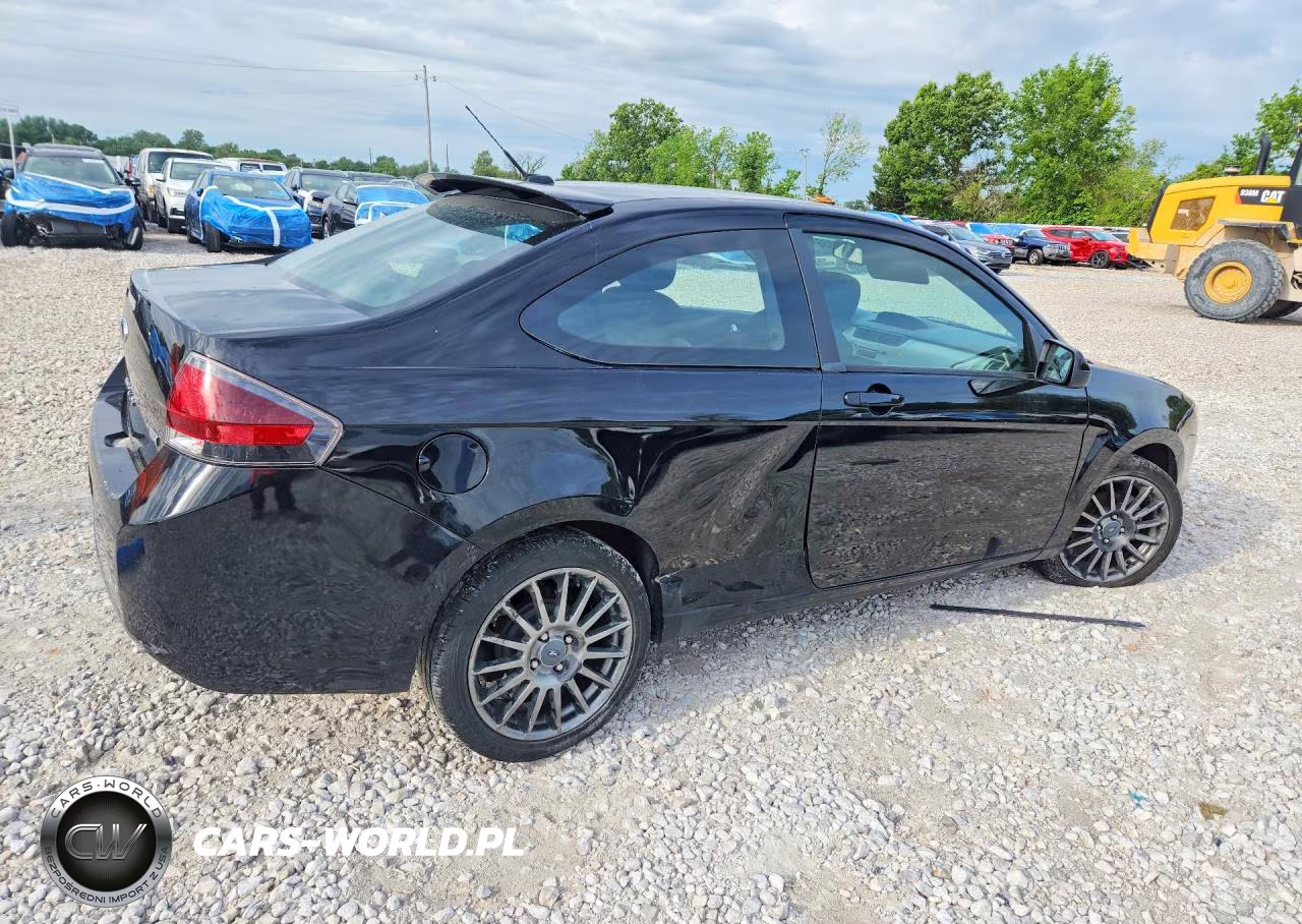 2010 Ford Focus Ses VIN:1FAHP3DN2AW186277 - 3