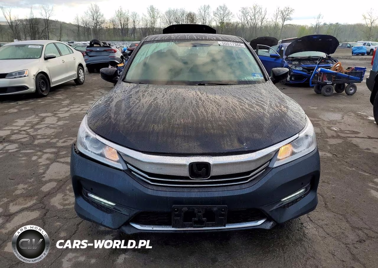 2017 Honda Accord Lx VIN:1HGCR2F32HA084846 - 5