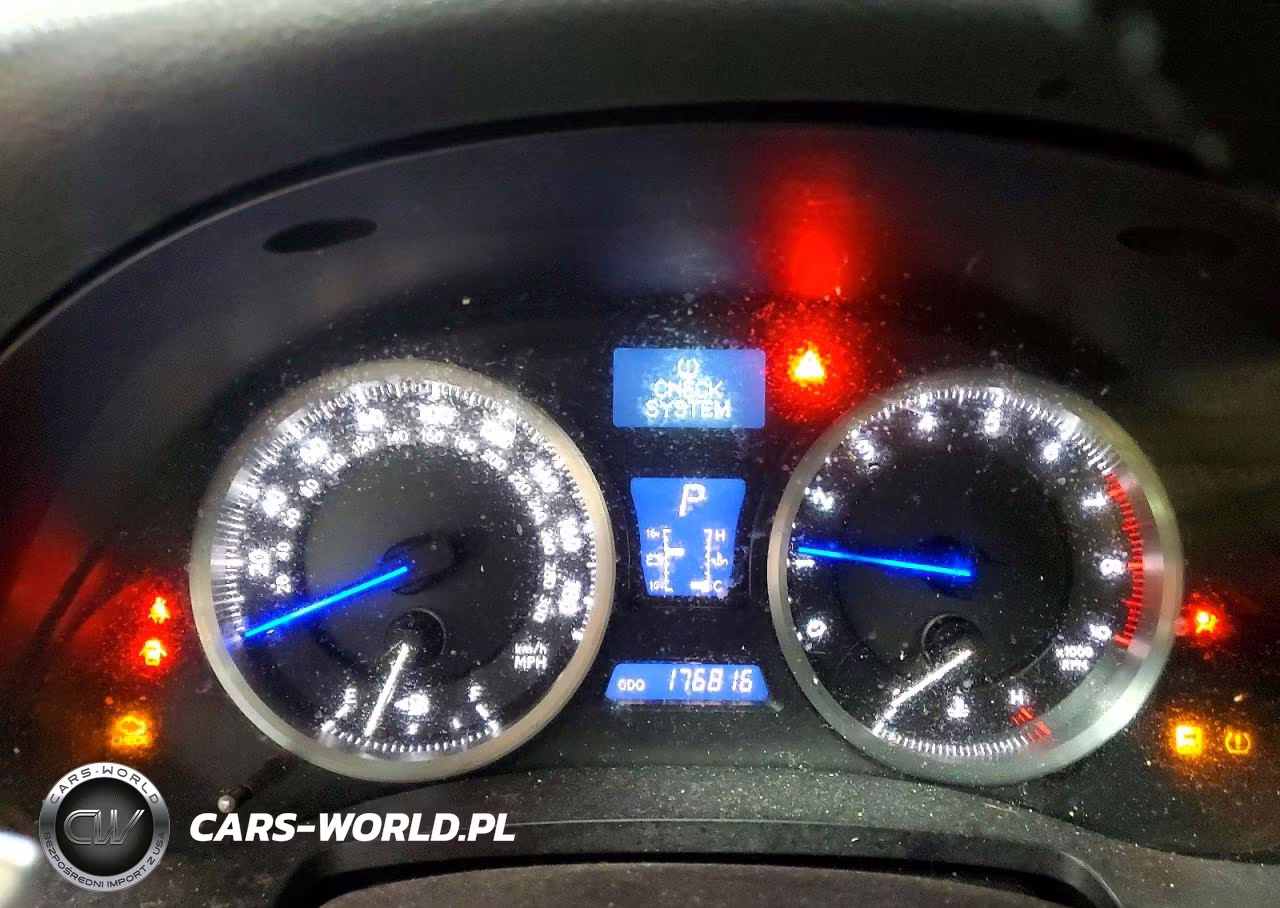2009 Lexus Is F Base VIN:JTHBP262395004907 - 9