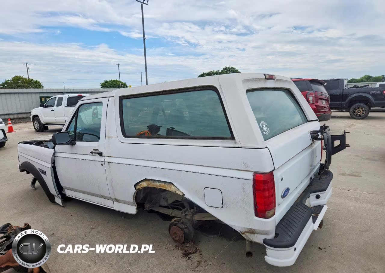 1996 Ford Bronco VIN:1FMEU15H3TLA70086 - 2