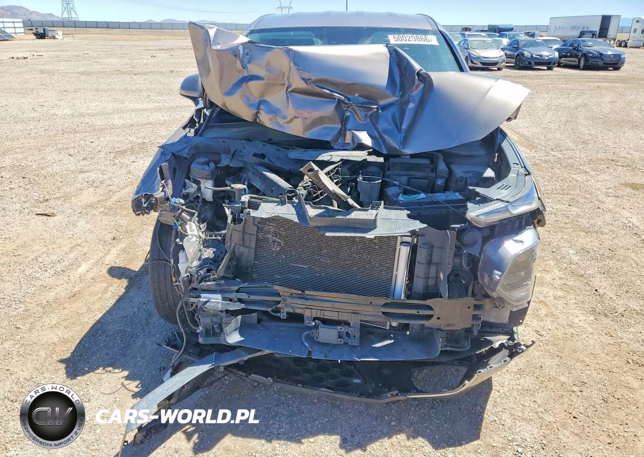 2019 Hyundai Santa Fe Se VIN:5NMS23AD7KH014664 - 5