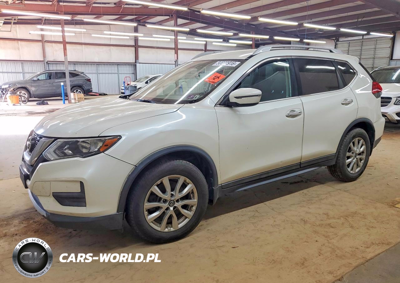 2017 Nissan Rogue Sv