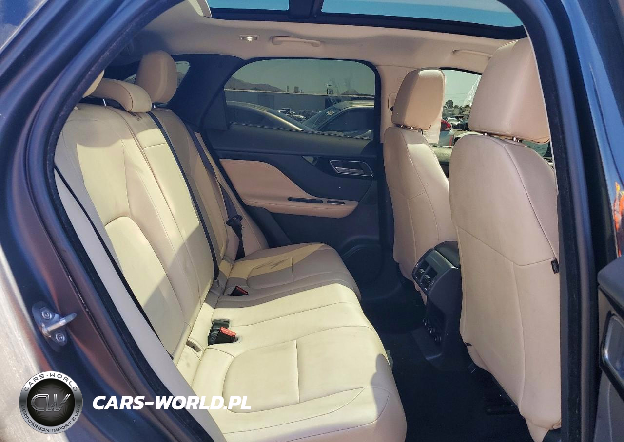 2017 Jaguar F-Pace Premium VIN:SADCJ2BV9HA088989 - 10
