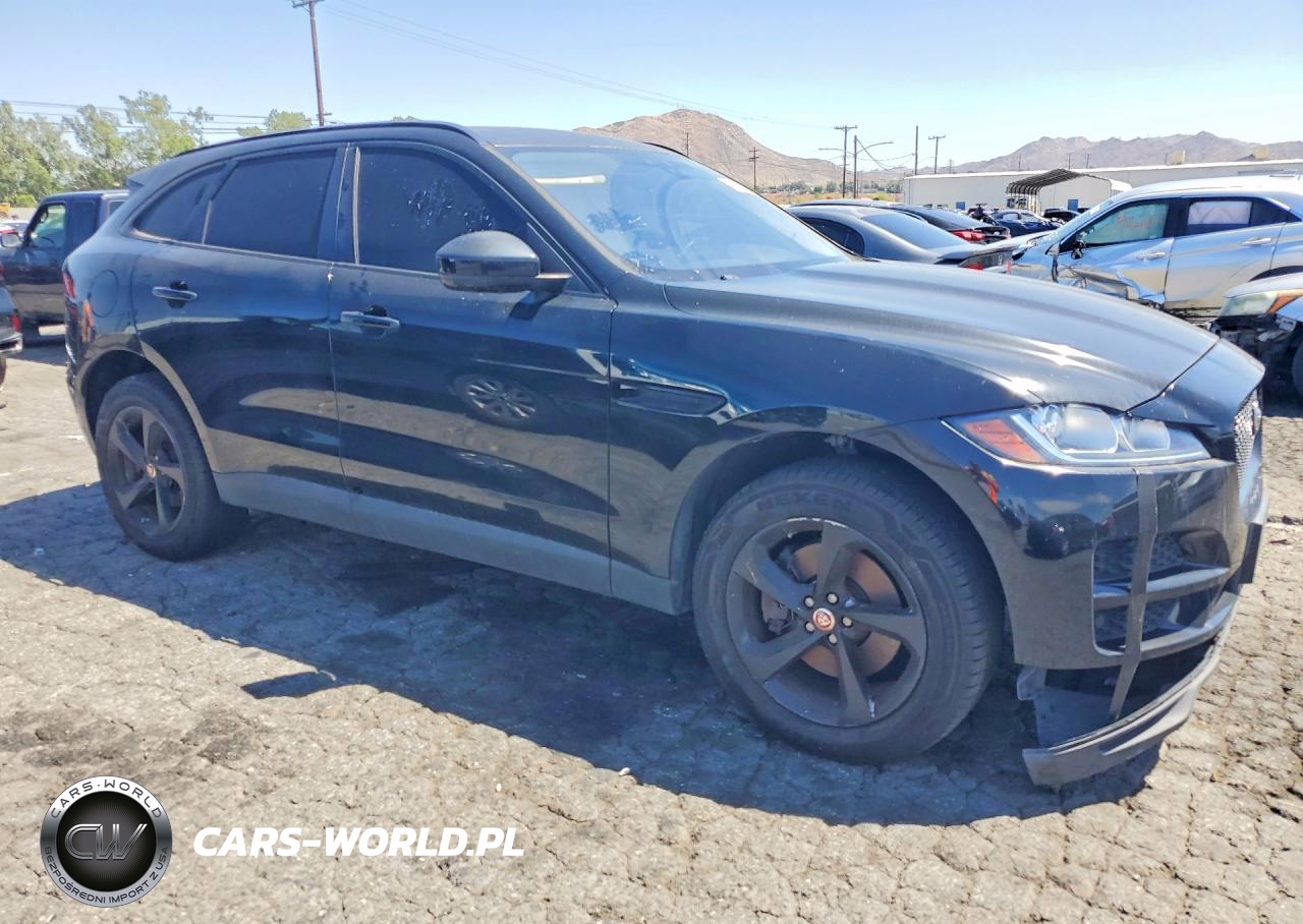 2017 Jaguar F-Pace Premium VIN:SADCJ2BV9HA088989 - 4