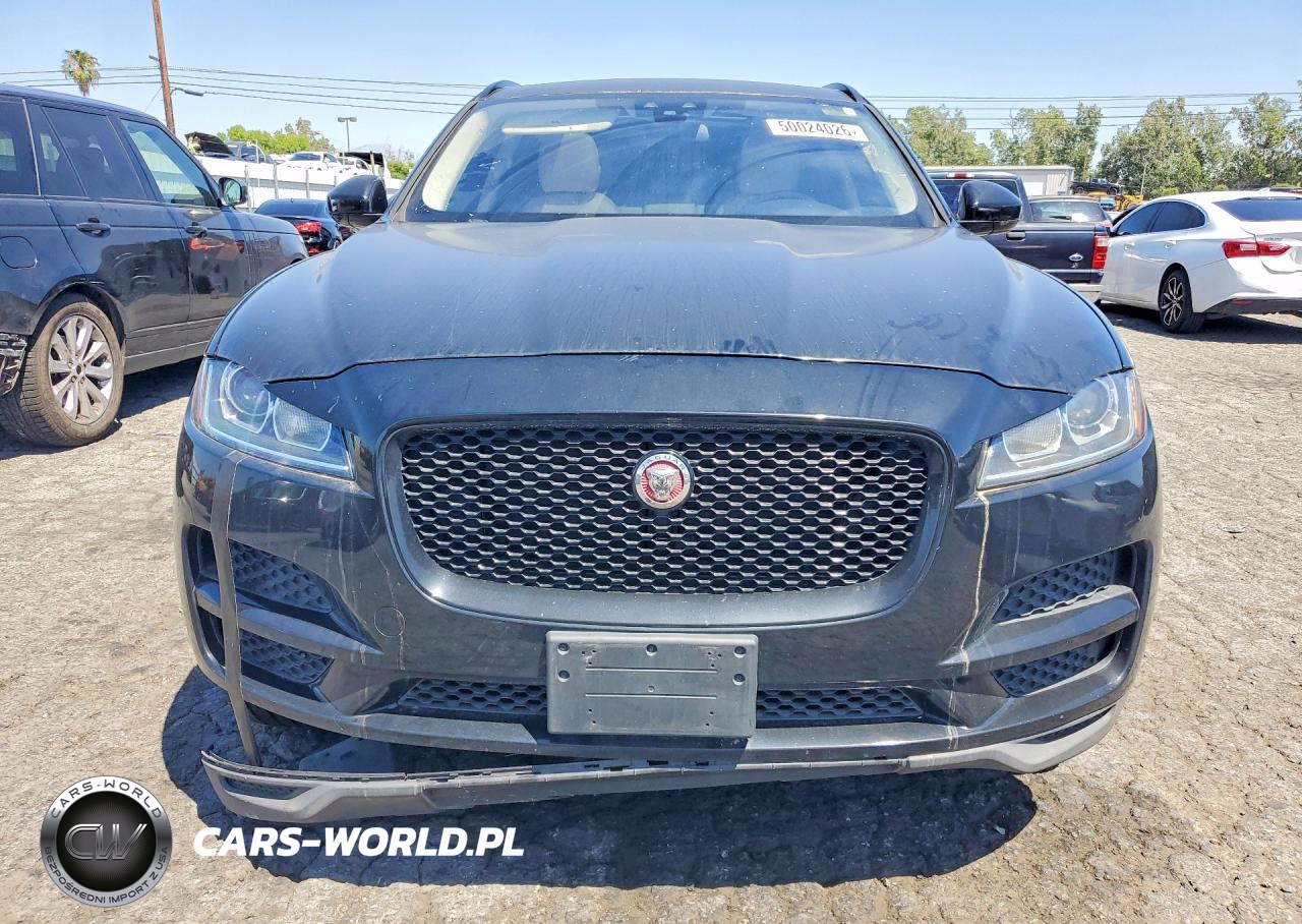 2017 Jaguar F-Pace Premium VIN:SADCJ2BV9HA088989 - 5