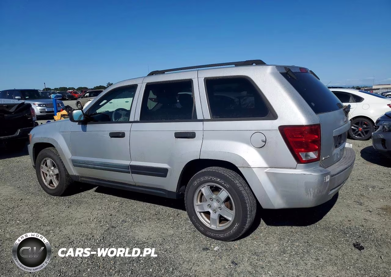 2006 Asuna Grand Cherokee Laredo VIN:1J4HS48N66C230325 - 2