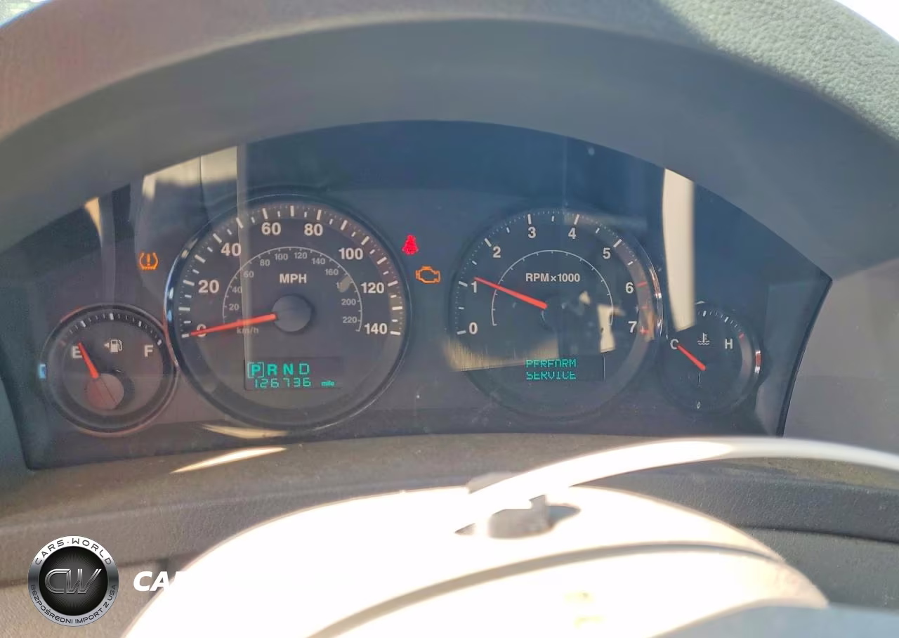 2006 Asuna Grand Cherokee Laredo VIN:1J4HS48N66C230325 - 9