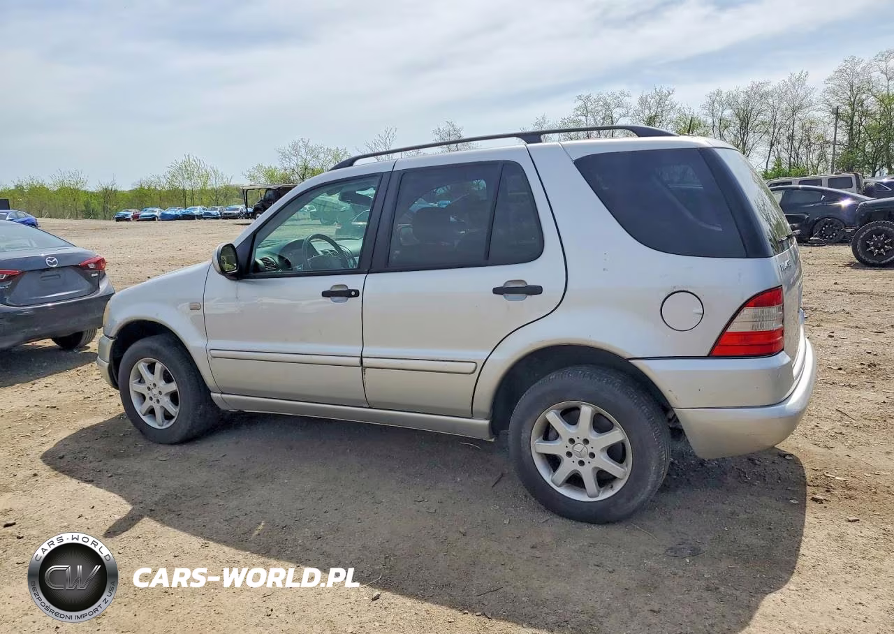2000 Mercedes-Benz Ml430 VIN:4JGAB72E8YA189188 - 2