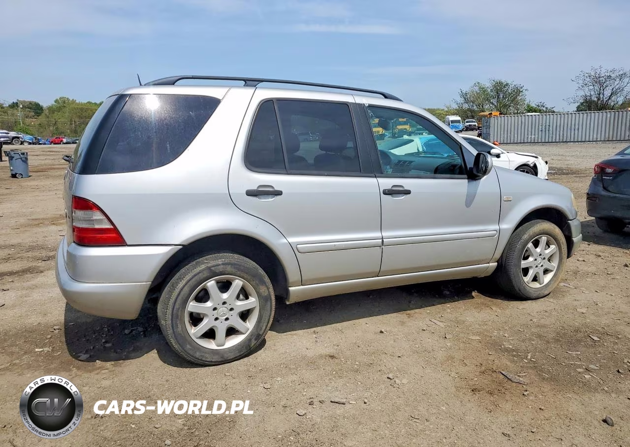 2000 Mercedes-Benz Ml430 VIN:4JGAB72E8YA189188 - 3