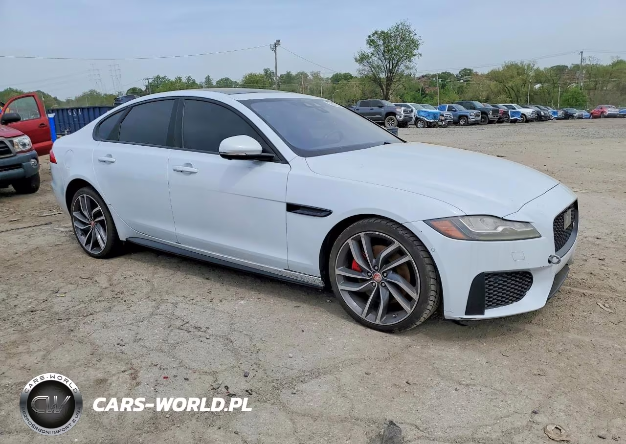 2016 Jaguar Xf S VIN:SAJBG4BV8GCY06179 - 4