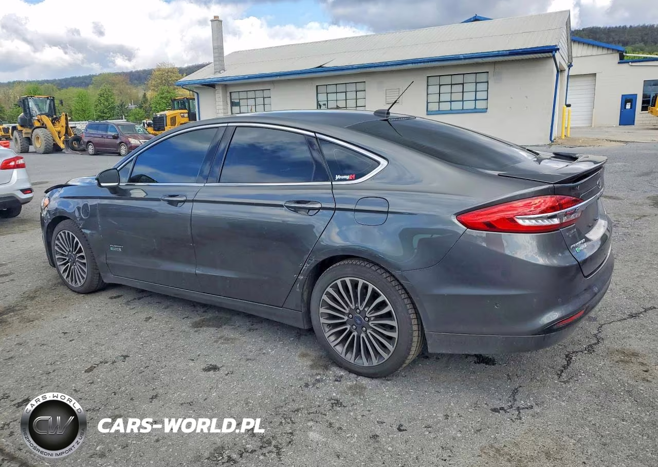 2017 Ford Fusion Titanium Phev VIN:3FA6P0SU2HR322680 - 2