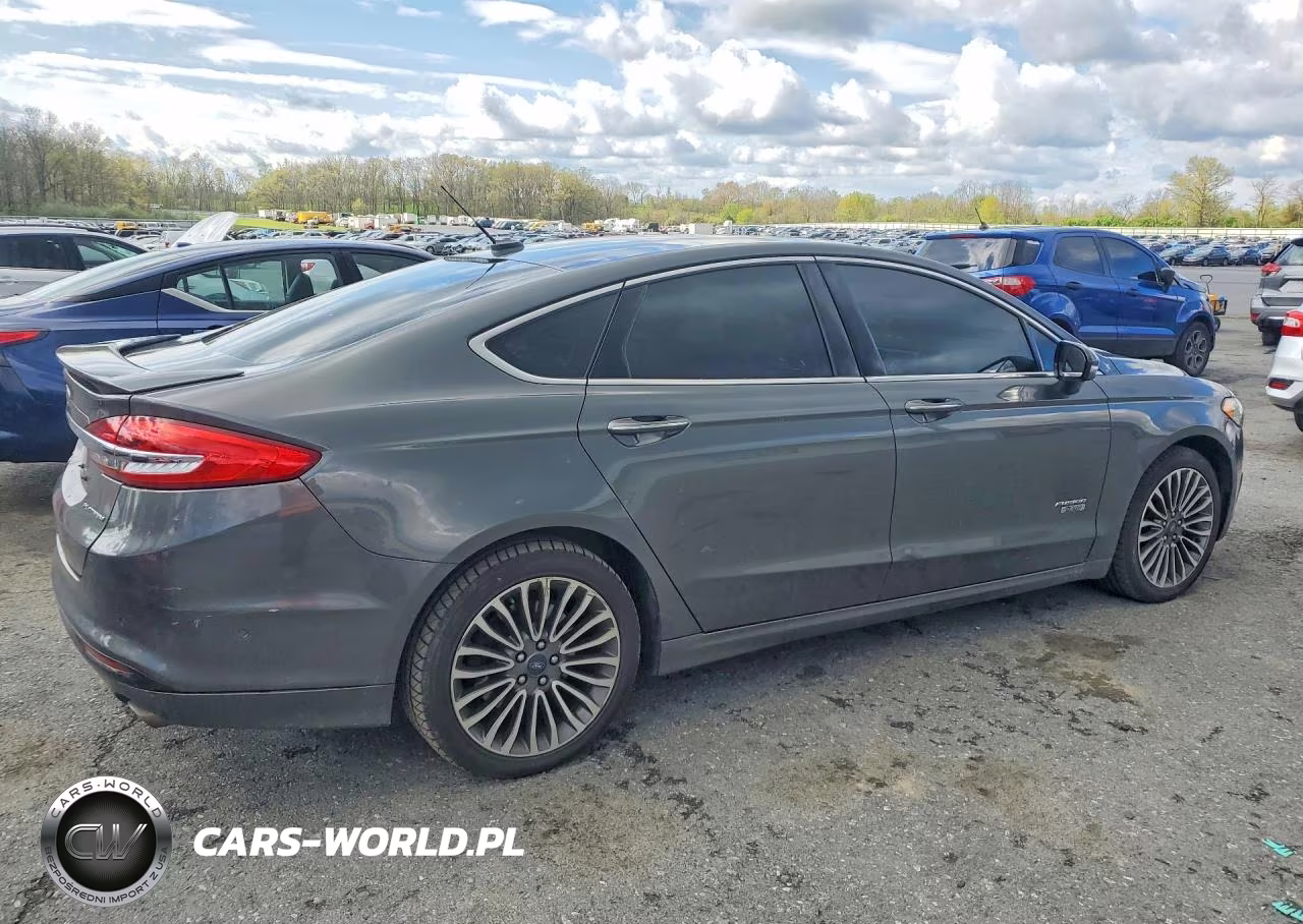 2017 Ford Fusion Titanium Phev VIN:3FA6P0SU2HR322680 - 3