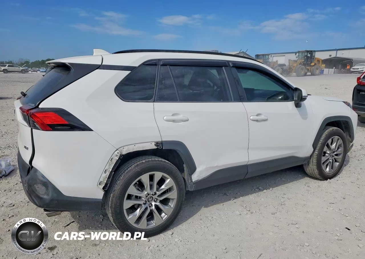 2019 Toyota Rav4 Xle Premium VIN:2T3C1RFV2KC013317 - 3