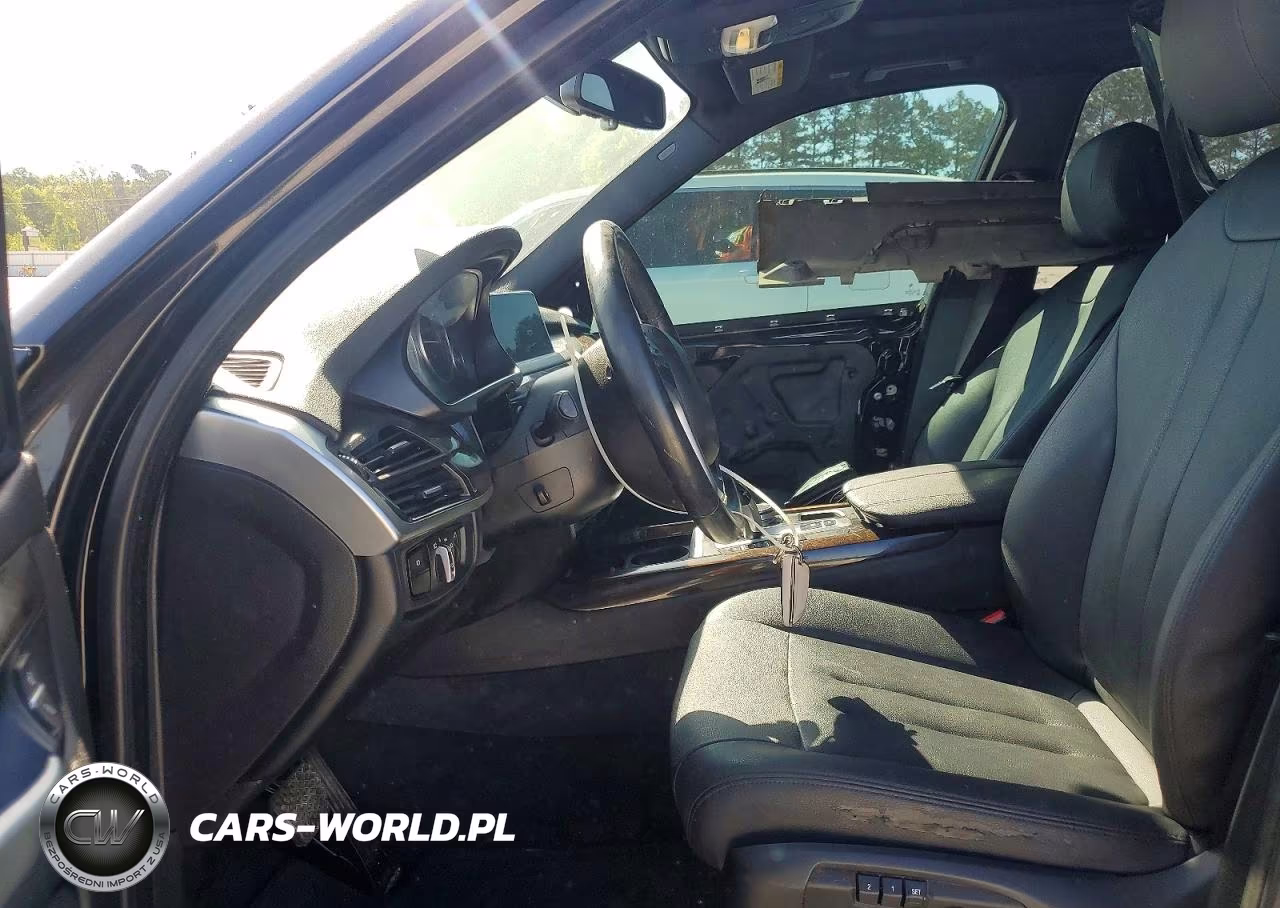 2017 BMW X5 xDrive35I VIN:5UXKR0C54H0U52856 - 7