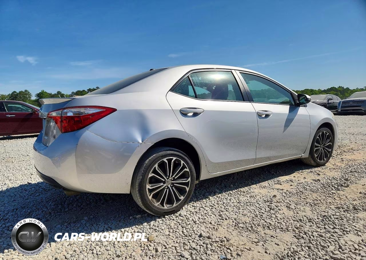 2015 Toyota Corolla S Plus VIN:2T1BURHE2FC296431 - 3