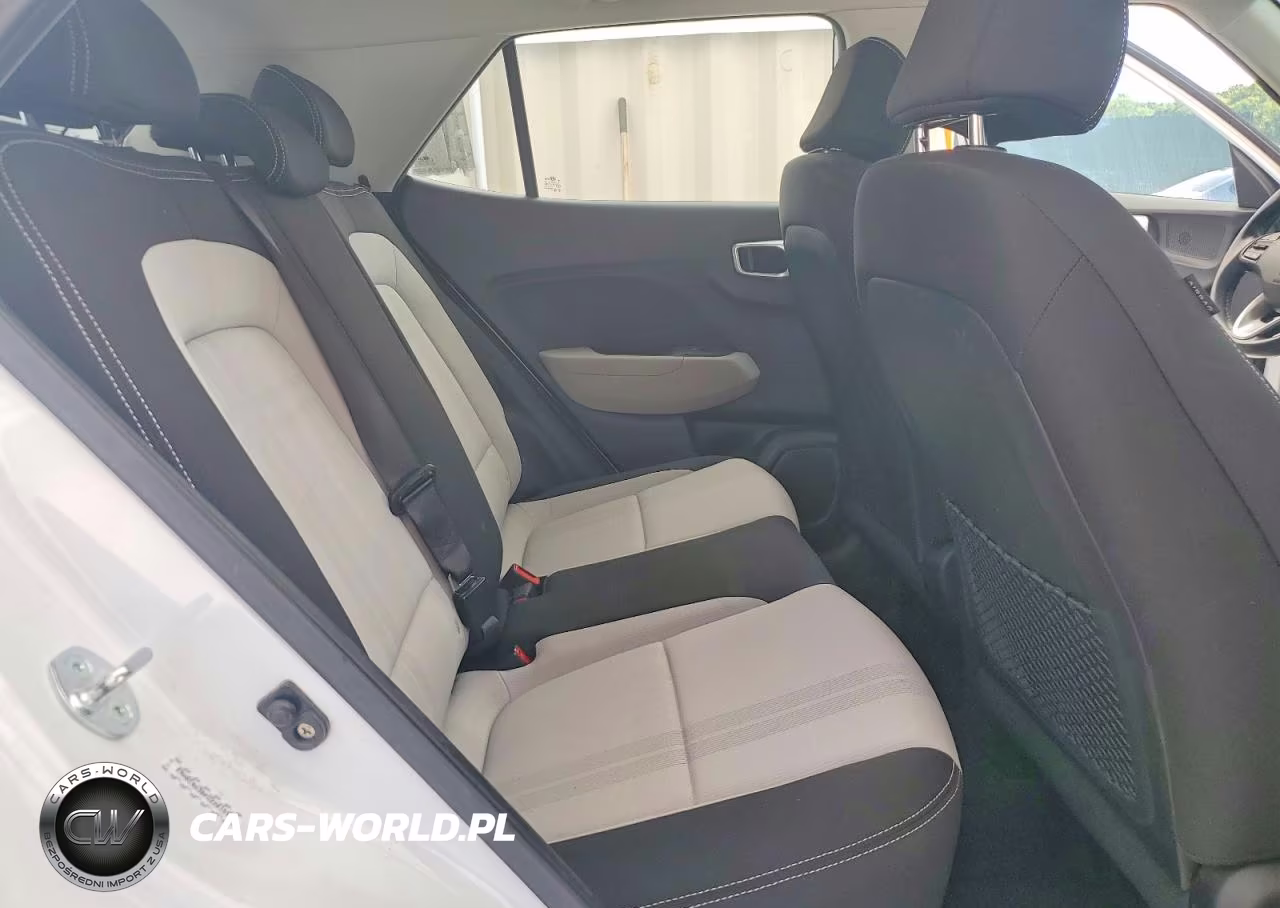 2023 Hyundai Venue Sel VIN:KMHRC8A30PU220159 - 10