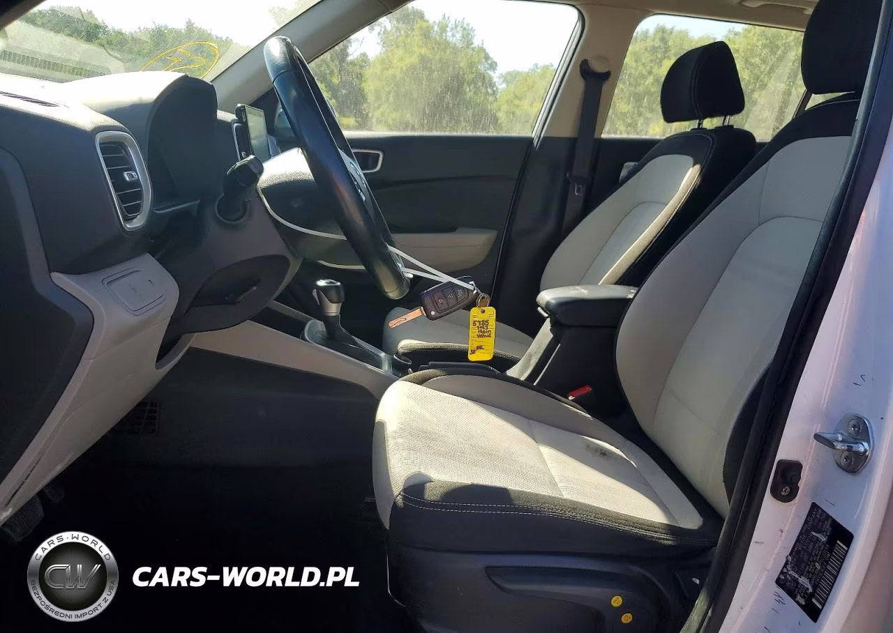 2023 Hyundai Venue Sel VIN:KMHRC8A30PU220159 - 7