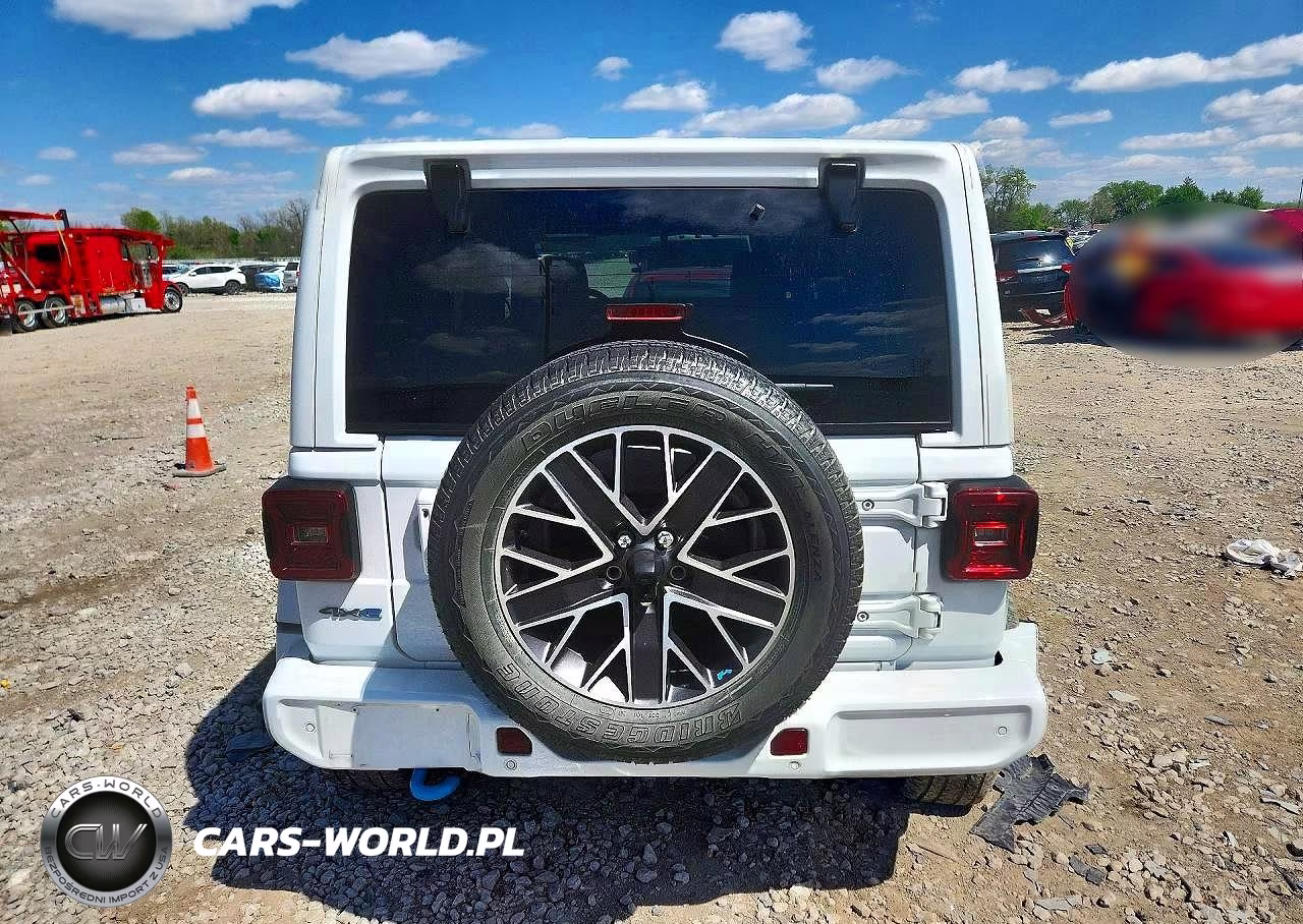 2023 Jeep Wrangler Sahara 4Xe VIN:1C4JJXP66PW540111 - 6