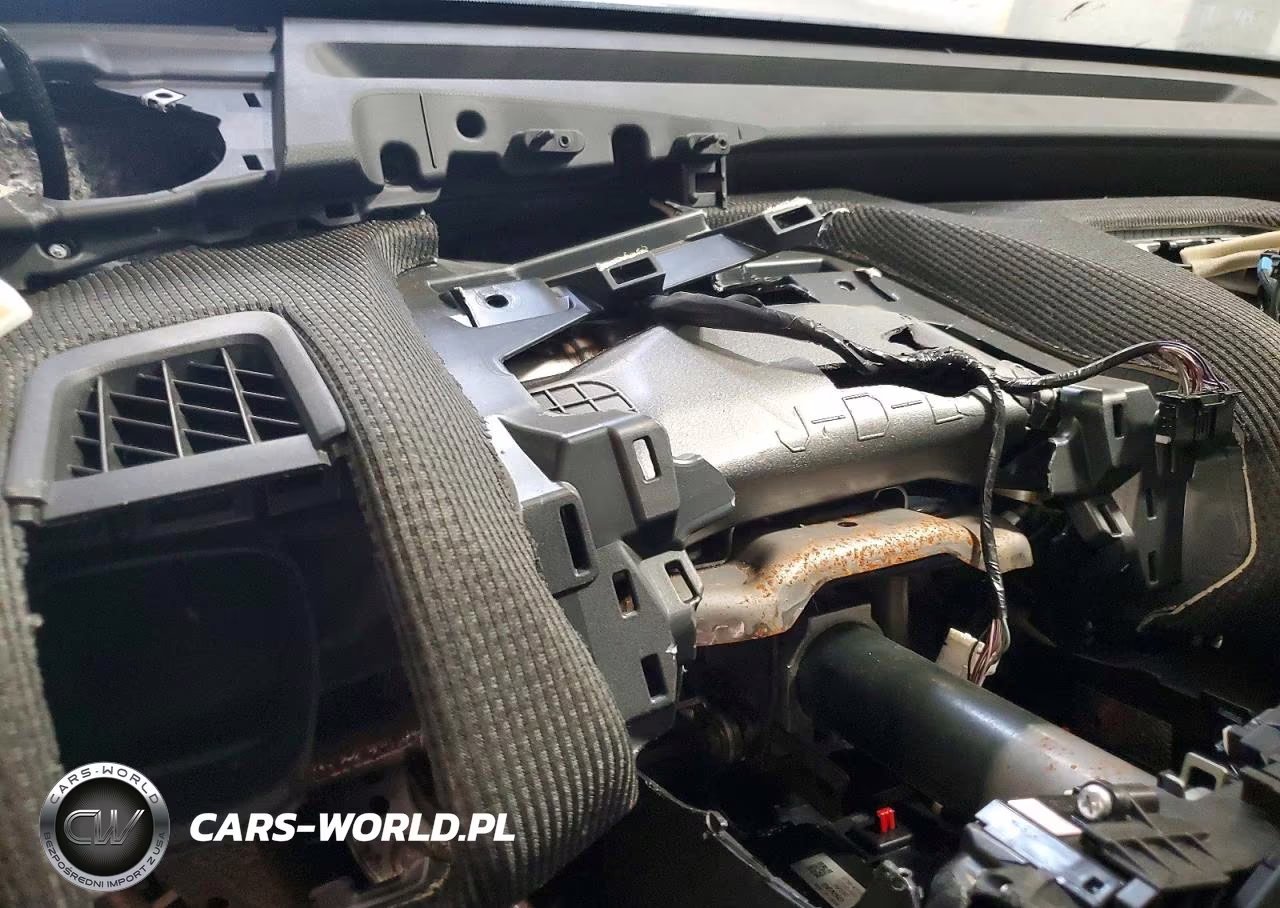 2023 Subaru Solterra Premium VIN:JTMABABA1PA005688 - 9