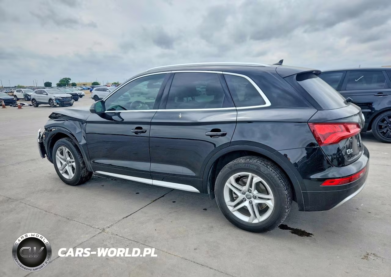 2018 Audi Q5 Premium Plus VIN:WA1BNAFY0J2034310 - 2