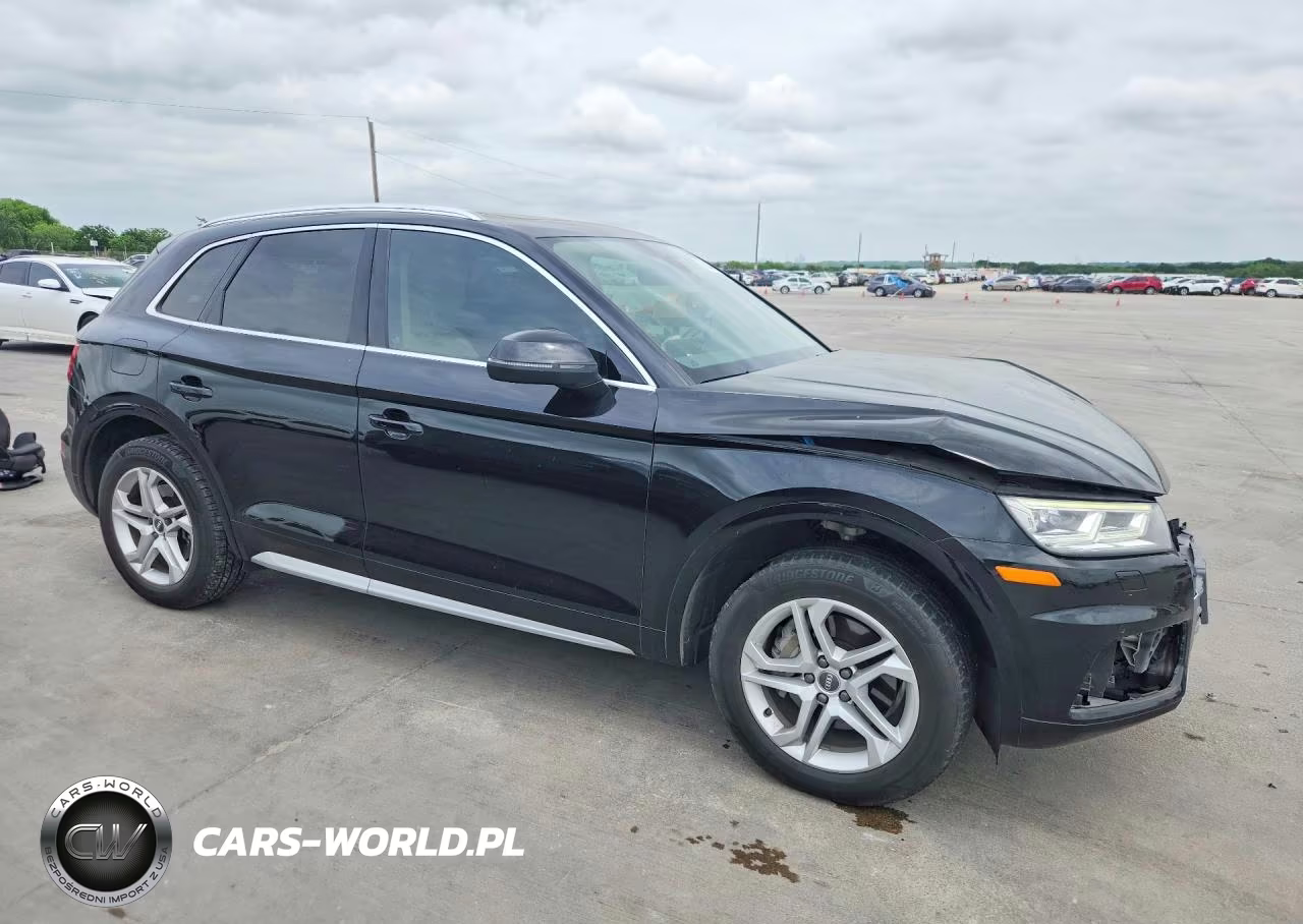 2018 Audi Q5 Premium Plus VIN:WA1BNAFY0J2034310 - 4