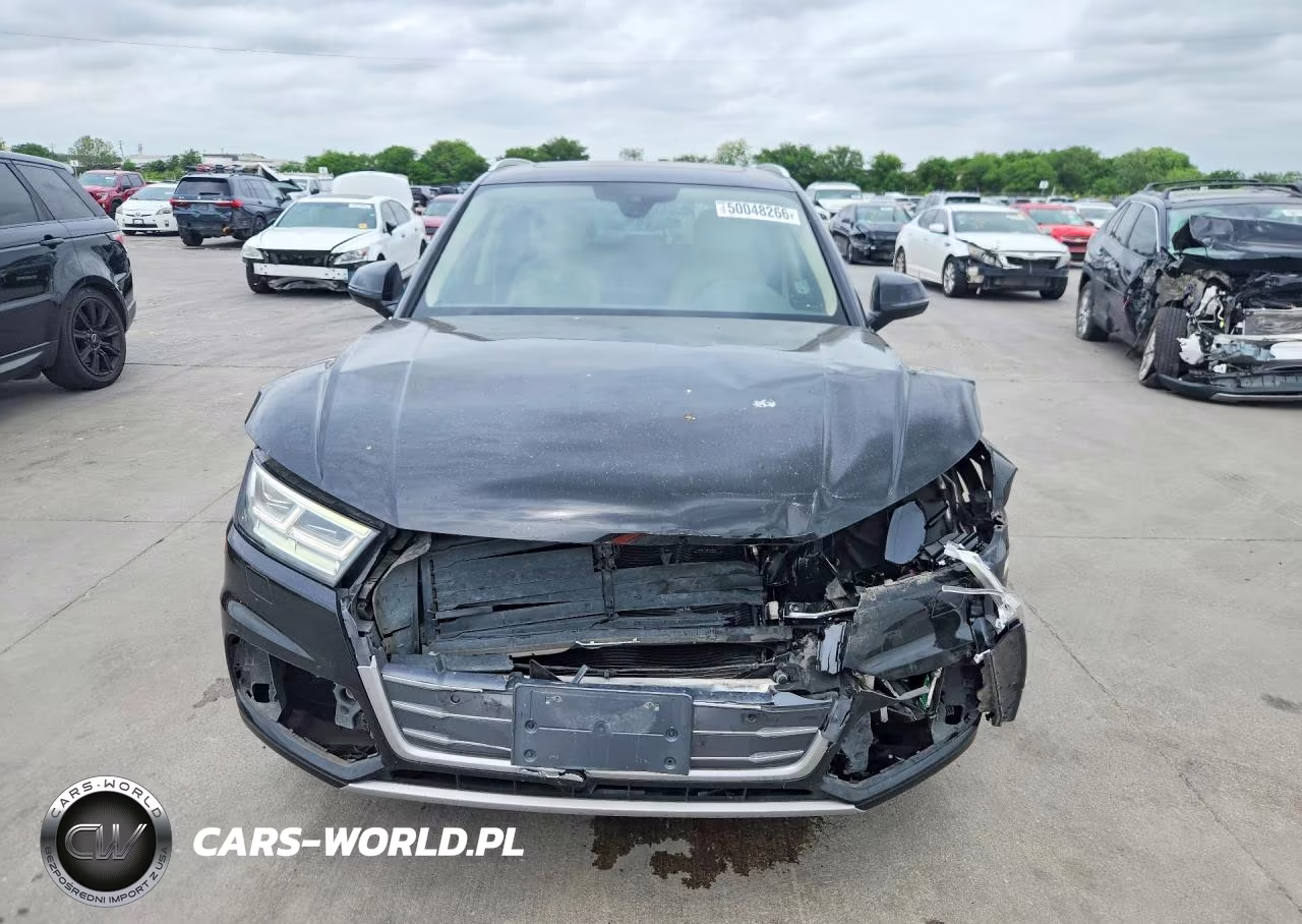 2018 Audi Q5 Premium Plus VIN:WA1BNAFY0J2034310 - 5