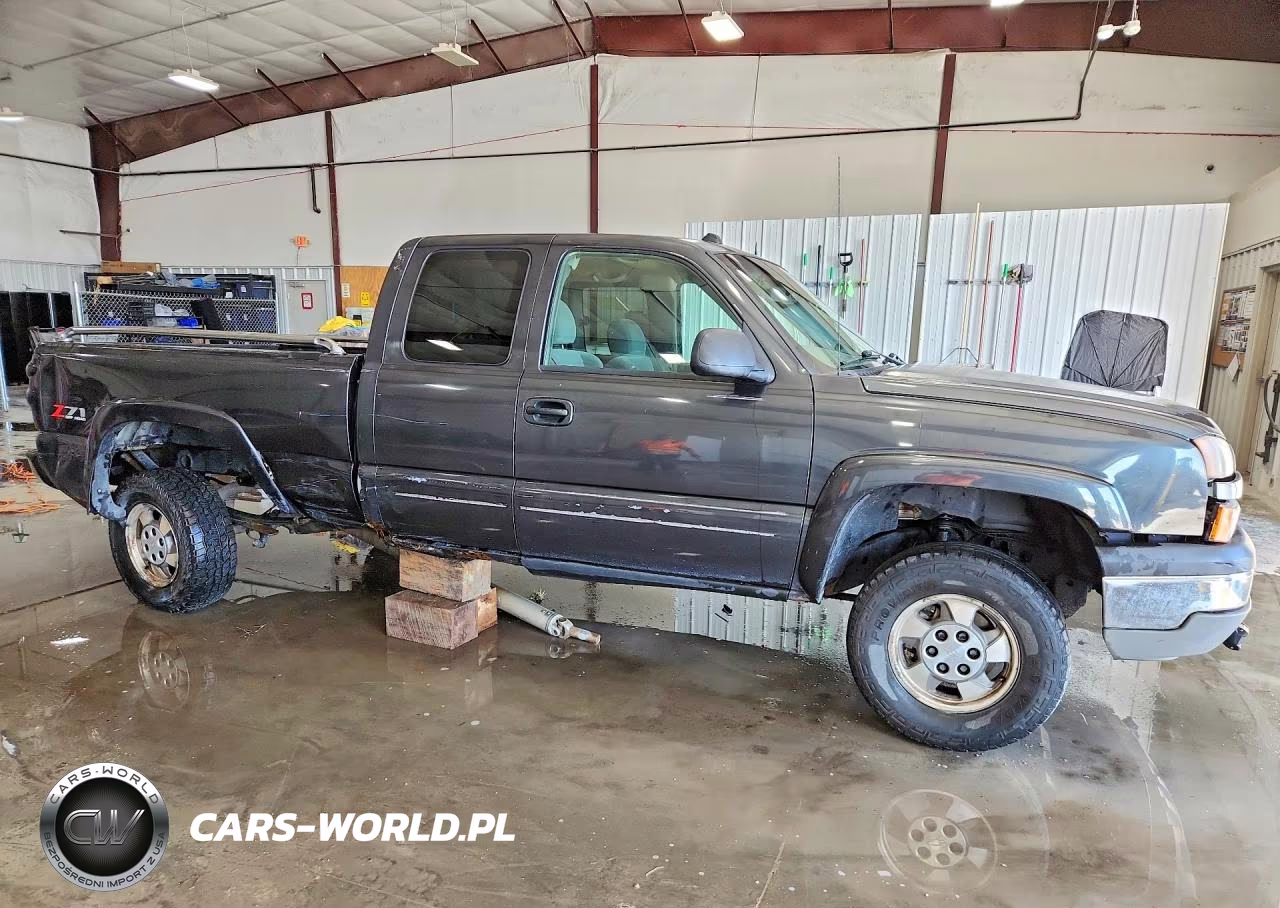 2004 Chevrolet Silverado K1500 VIN:2GCEK19T741189212 - 4