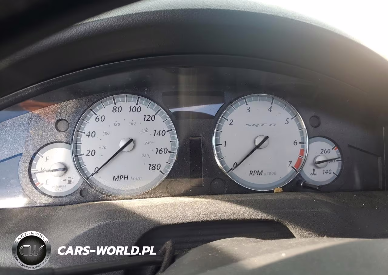 2006 Chrysler 300C Srt-8 VIN:2C3LA73W26H253770 - 9