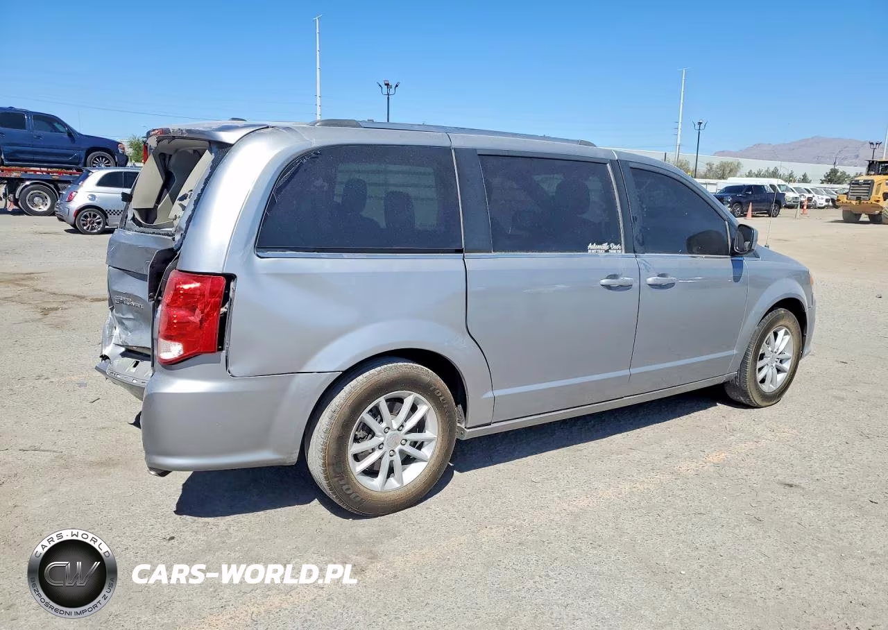 2020 Dodge Grand Caravan Sxt VIN:2C4RDGCG7LR194615 - 3