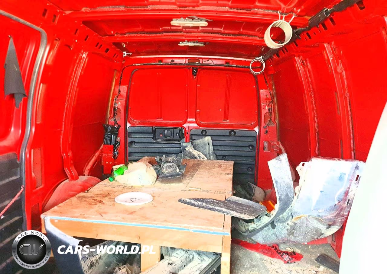 2023 GMC Savana G2500 VIN:1GTW7AFP2P1184801 - 10