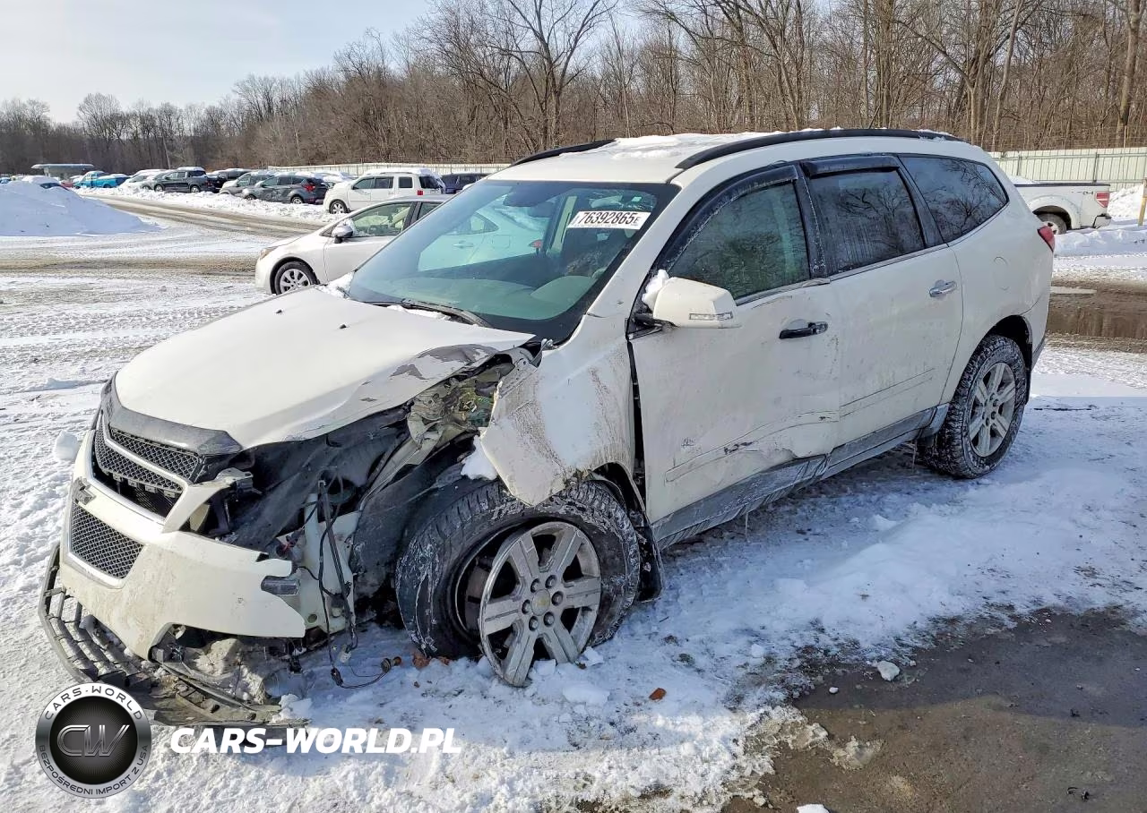 2011 Chevrolet Traverse Lt VIN:1GNKVGED5BJ345866 - 1
