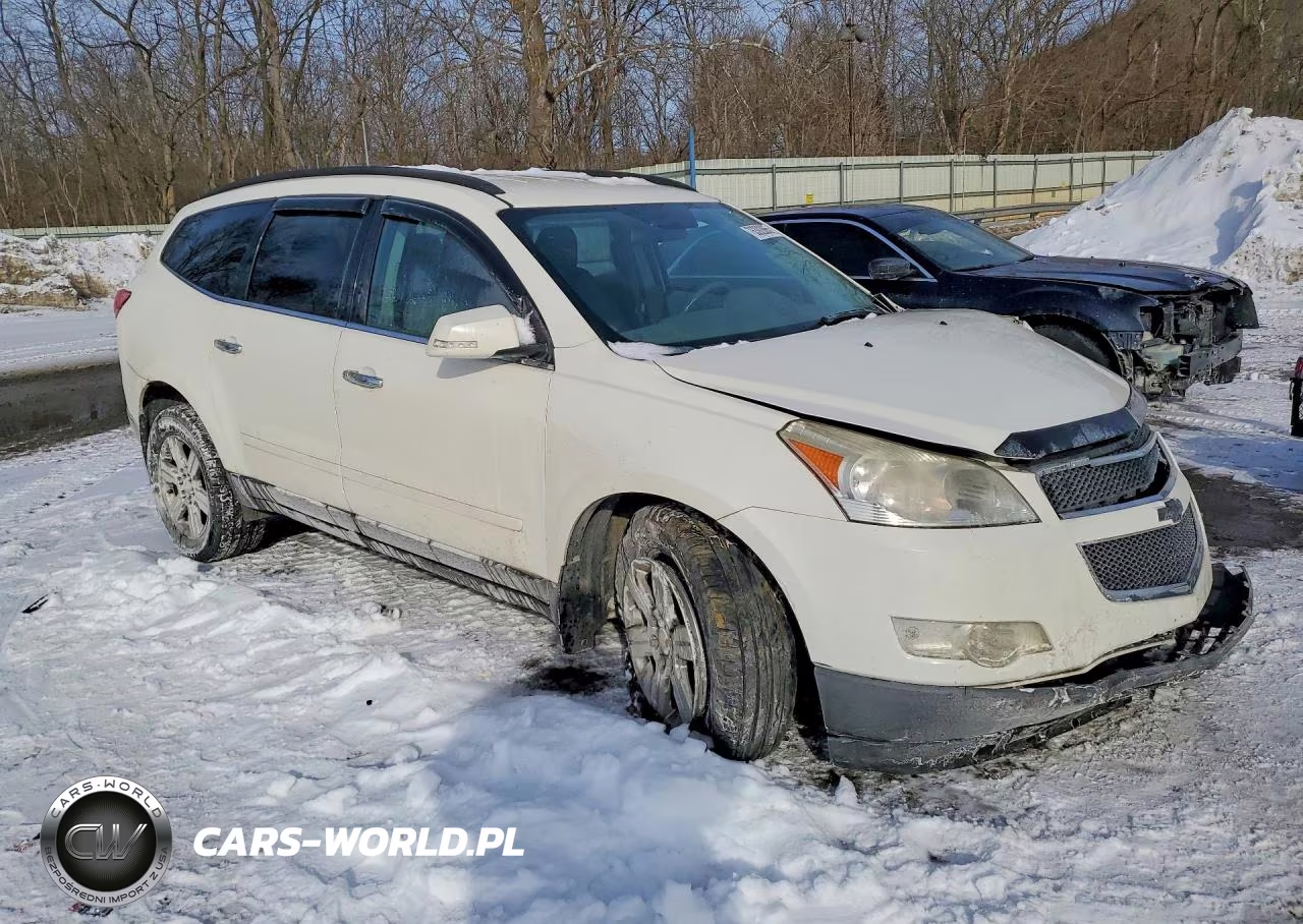 2011 Chevrolet Traverse Lt VIN:1GNKVGED5BJ345866 - 4